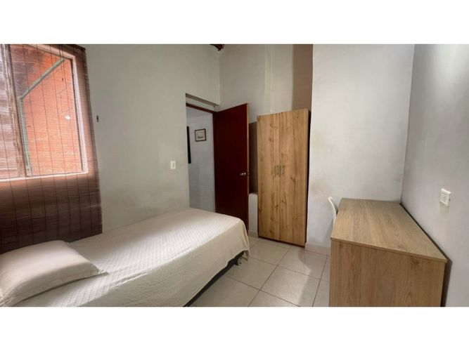 Casa de 4 alcobas en venta en Cataluña, Medellín, 156 m² · foto 9 de 16
