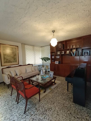 Casa en Arriendo en Ciudad jardin, Cali