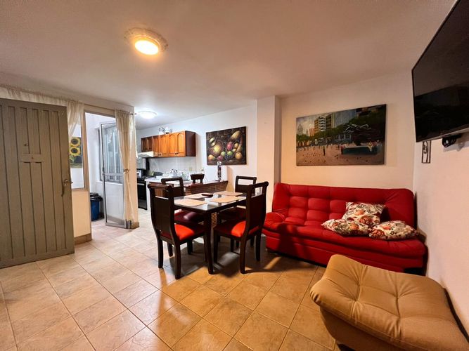 Edificio en venta en Sector Lago Uribe, Pereira, 212 m² · foto 2 de 8
