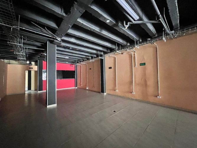 Edificio en venta en Sector Lago Uribe, Pereira, 212 m² · foto 7 de 8