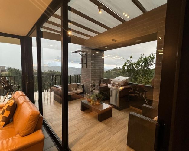Casa de 4 alcobas en venta en Loma Del Escobero, El Retiro, 400 m² · foto 4 de 24