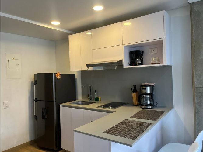 Apartaestudio en venta en La Magdalena, Bogotá, 26 m² · foto 8 de 18
