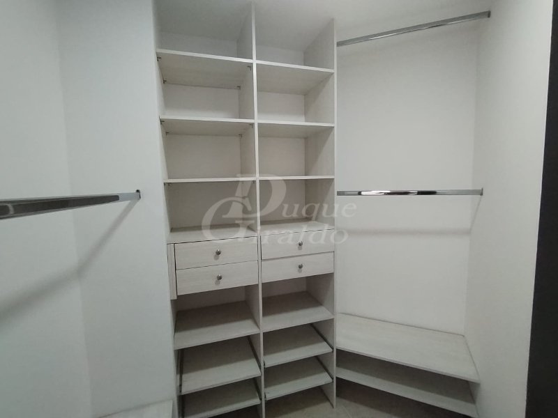 Apartamento en arriendo en Castropol, Medellín · foto 13 de 13
