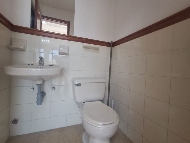 Oficina en arriendo en Sector Plaza De Bolivar, Pereira, 25 m² · foto 8 de 9