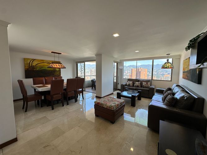 Apartamento en arriendo en Los Balsos, Medellín · foto 10 de 24