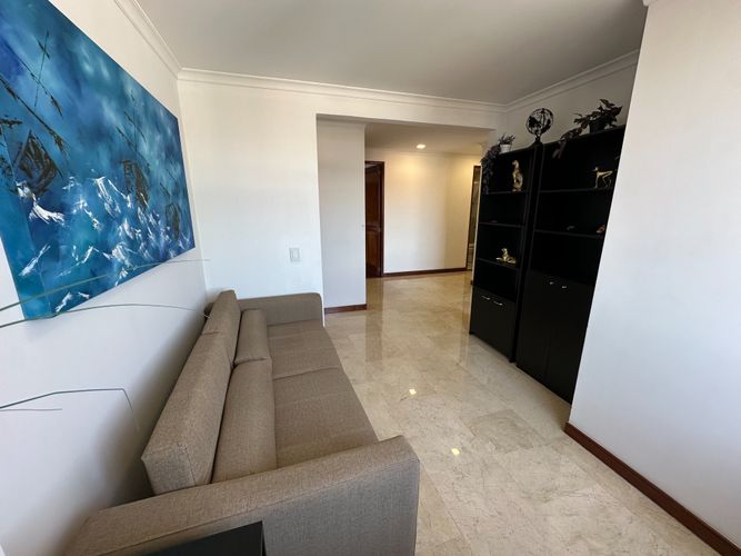 Apartamento en arriendo en Los Balsos, Medellín · foto 20 de 24