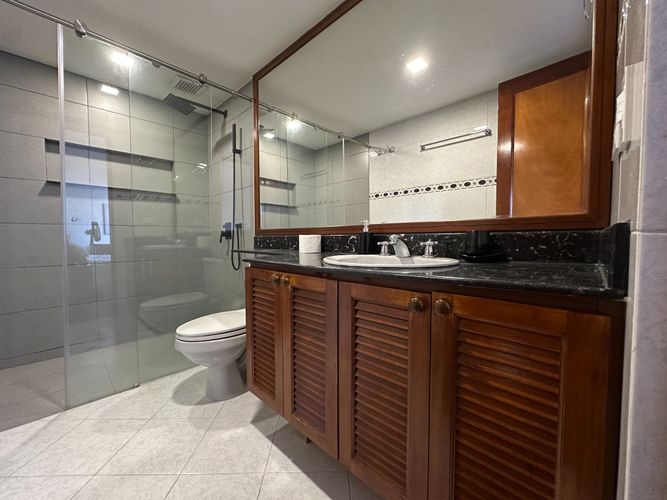 Apartamento en arriendo en Los Balsos, Medellín · foto 14 de 24