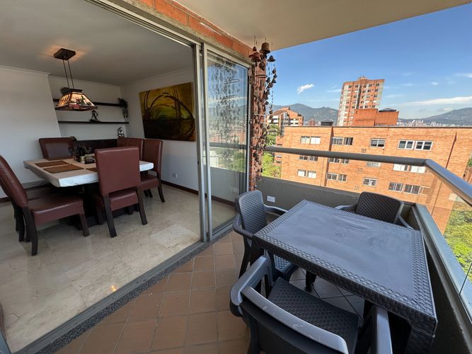Apartamento en arriendo en Los Balsos, Medellín · foto 15 de 24