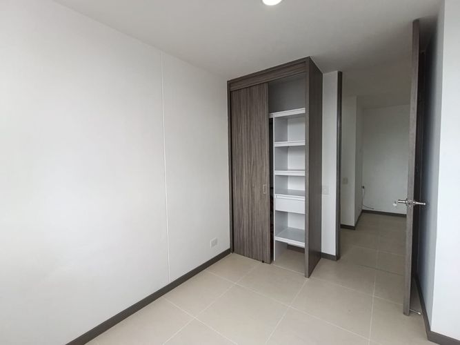 Apartamento de 3 alcobas en arriendo en Las Lomitas, Sabaneta, 90 m² · foto 7 de 20
