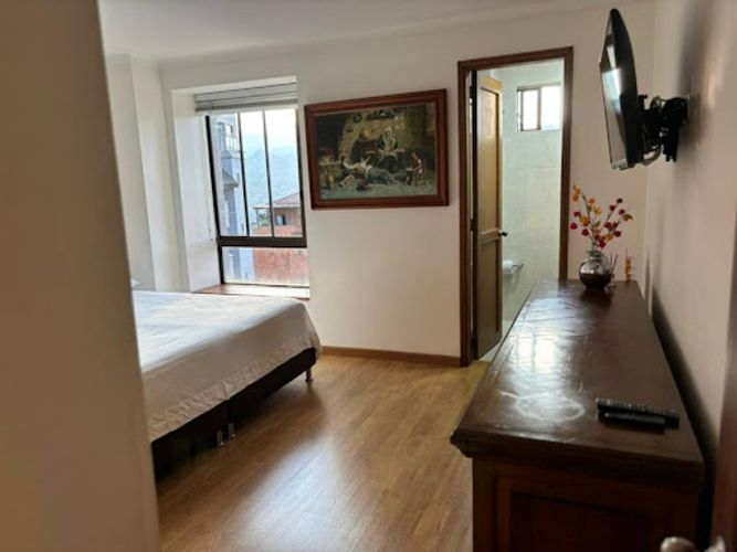 Apartamento de 3 alcobas en arriendo en La Calera, Medellín, 170 m² · foto 10 de 24