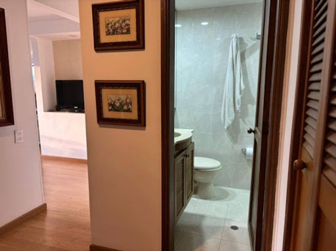Apartamento de 3 alcobas en arriendo en La Calera, Medellín, 170 m² · foto 14 de 24