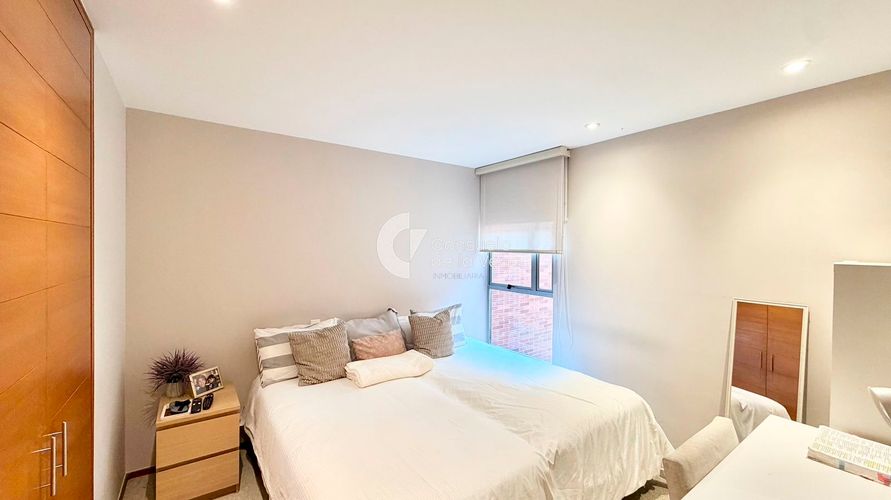 Apartamento de 3 alcobas en venta en Los Rosales, Bogotá, 133 m² · foto 5 de 20
