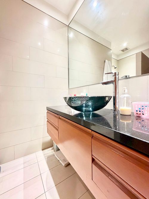 Apartamento de 3 alcobas en venta en Los Rosales, Bogotá, 133 m² · foto 11 de 20