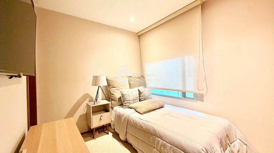 Apartamento de 3 alcobas en venta en Los Rosales, Bogotá, 133 m² · foto 12 de 20
