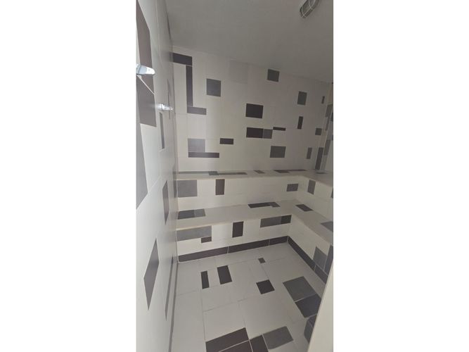Apartaestudio en venta en Aves Maria, Sabaneta, 140 m² · foto 19 de 24