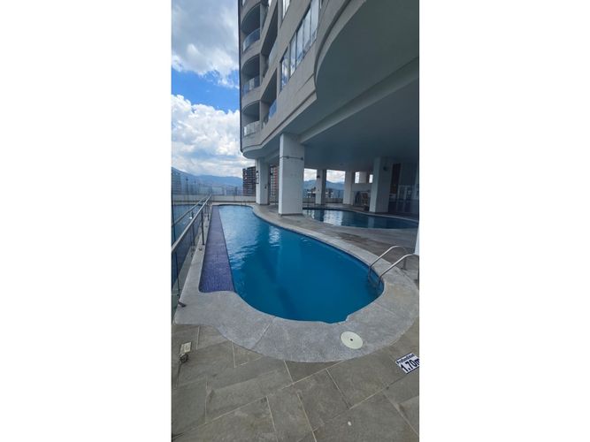 Apartaestudio en venta en Aves Maria, Sabaneta, 140 m² · foto 22 de 24