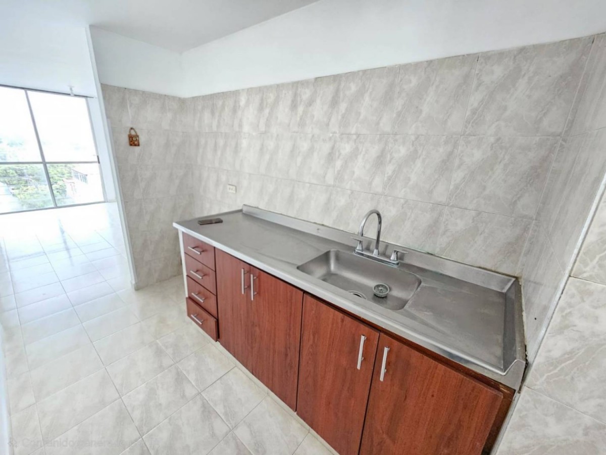 Apartamento en venta en Urbanizacion Diamante Ii Etapa, Bucaramanga · foto 3 de 7