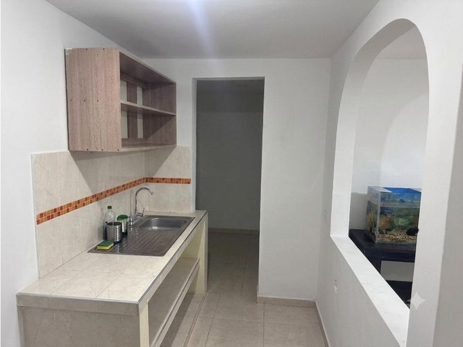 Casa de 6 alcobas en venta en La Esmeralda, Armenia, 214 m² · foto 5 de 12