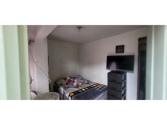 Casa de 6 alcobas en venta en La Esmeralda, Armenia, 214 m² · foto 11 de 12