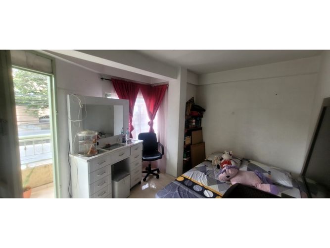 Casa de 6 alcobas en venta en La Esmeralda, Armenia, 214 m² · foto 12 de 12