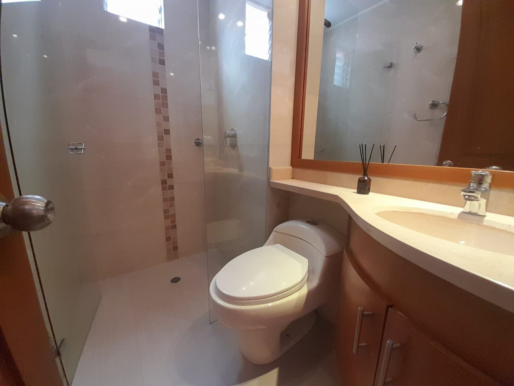 Apartamento en venta en Santa Barbara, Bogotá · foto 11 de 24