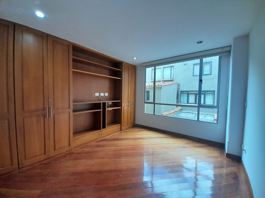 Apartamento en venta en Santa Barbara, Bogotá · foto 14 de 24