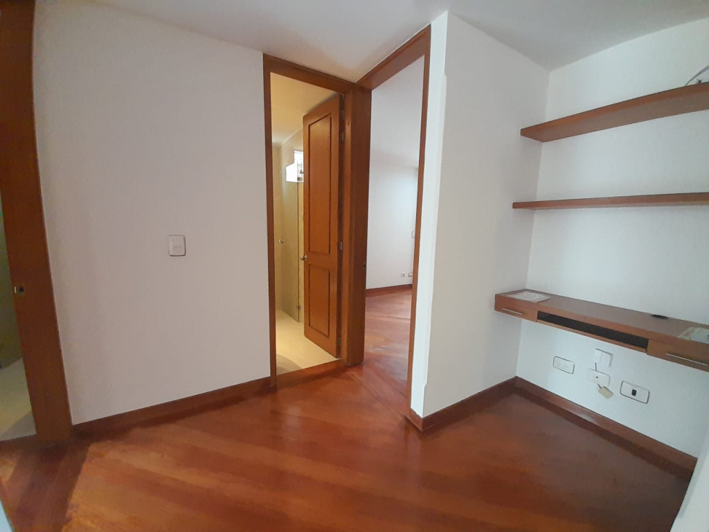 Apartamento en venta en Santa Barbara, Bogotá · foto 22 de 24