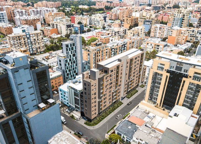 Apartaestudio en venta en Santa Barbara Alta, Bogotá, 37 m² · foto 1 de 24