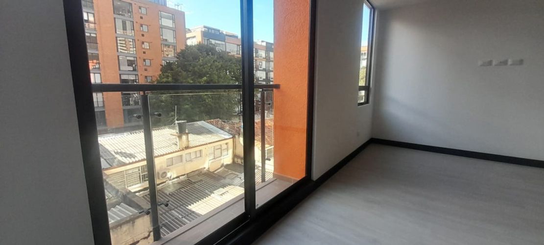 Apartaestudio en venta en Santa Barbara Alta, Bogotá, 37 m² · foto 9 de 24