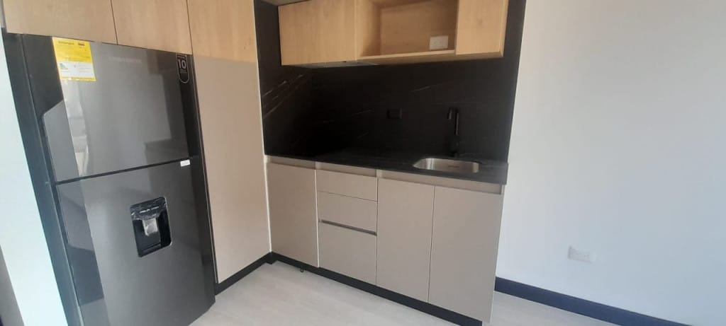 Apartaestudio en venta en Santa Barbara Alta, Bogotá, 37 m² · foto 11 de 24