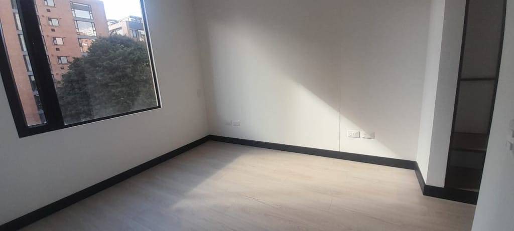 Apartaestudio en venta en Santa Barbara Alta, Bogotá, 37 m² · foto 16 de 24