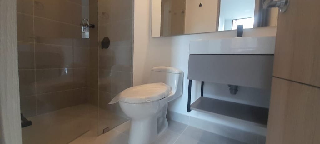 Apartaestudio en venta en Santa Barbara Alta, Bogotá, 37 m² · foto 18 de 24