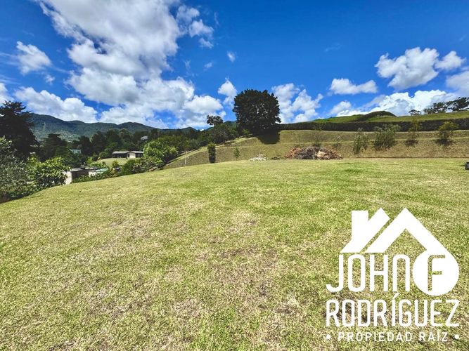 Lote en venta en So�Adora, El Carmen de Viboral, 4755 m² · foto 4 de 20