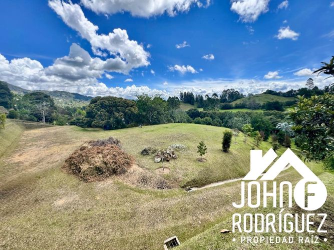 Lote en venta en So�Adora, El Carmen de Viboral, 4755 m² · foto 13 de 20