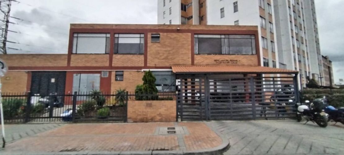 Apartamento de 3 alcobas en venta en Boita Et. I, Bogotá, 52 m² · foto 2 de 24