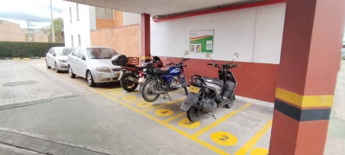 Apartamento de 3 alcobas en venta en Boita Et. I, Bogotá, 52 m² · foto 4 de 24
