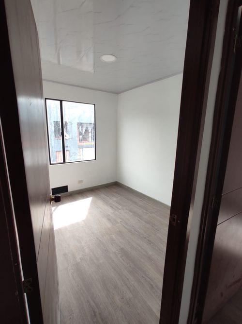 Apartamento de 2 alcobas en venta en El Dorado, Soacha, 38 m² · foto 7 de 11