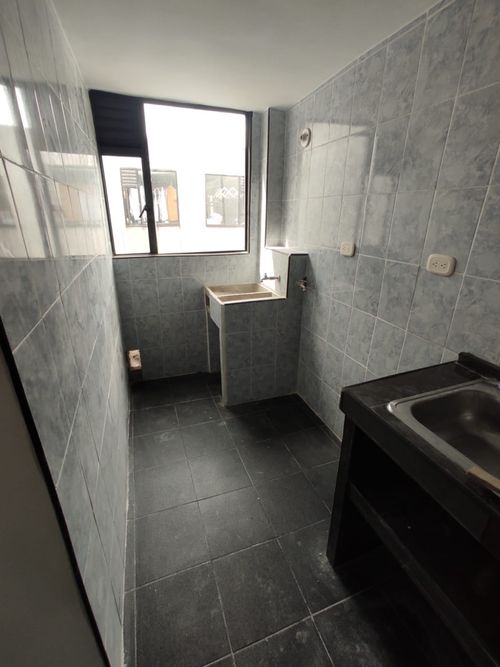 Apartamento de 2 alcobas en venta en El Dorado, Soacha, 38 m² · foto 11 de 11