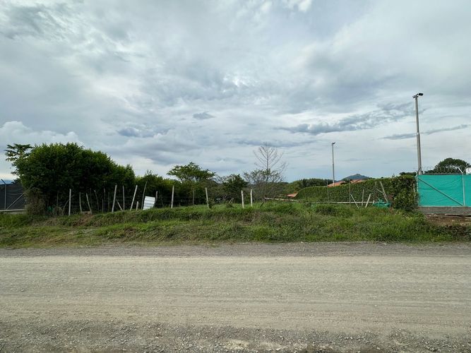 Lote en venta en Cerritos, Pereira, 2681 m² · foto 8 de 9