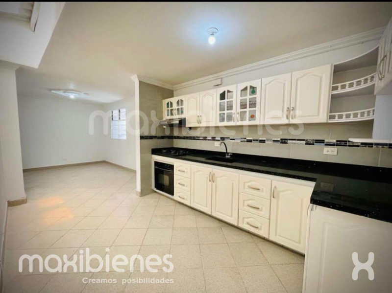 Casa en venta en Belén Fatima, Medellín 2
