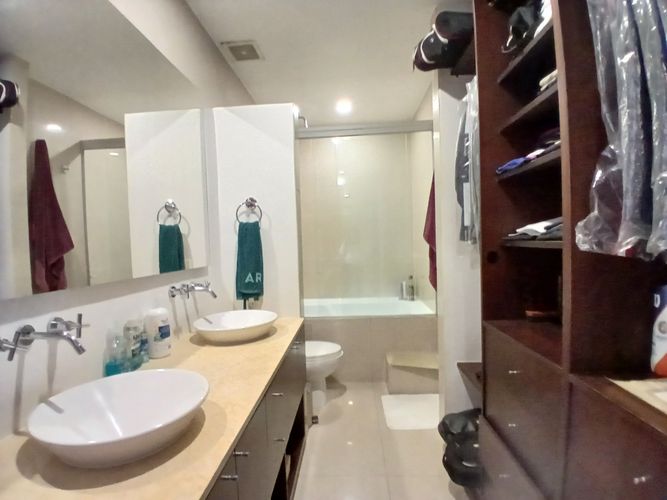 Apartamento de 4 alcobas en venta en Los Rosales, Bogotá, 158 m² · foto 19 de 20