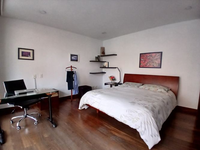 Apartamento de 4 alcobas en venta en Los Rosales, Bogotá, 158 m² · foto 15 de 20