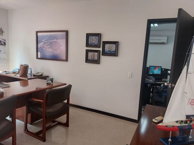 Oficina en venta en Ciudad Jardin, Cali, 87 m² · foto 19 de 20