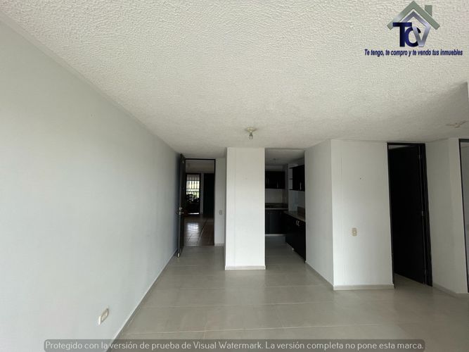 Apartamento de 3 alcobas en venta en La Colina Campestre, Floridablanca, 75 m² · foto 2 de 14