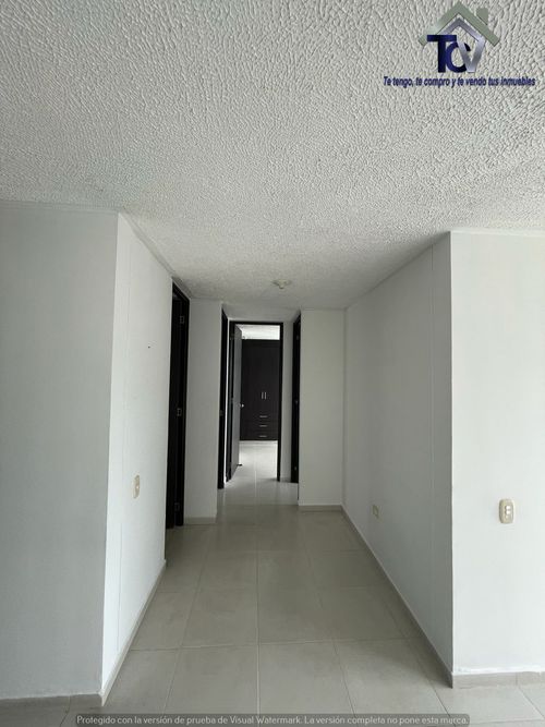 Apartamento de 3 alcobas en venta en La Colina Campestre, Floridablanca, 75 m² · foto 3 de 14
