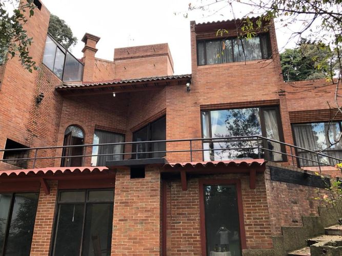 Casa de 5 alcobas en venta en Sotileza, Bogotá, 840 m² · foto 2 de 24