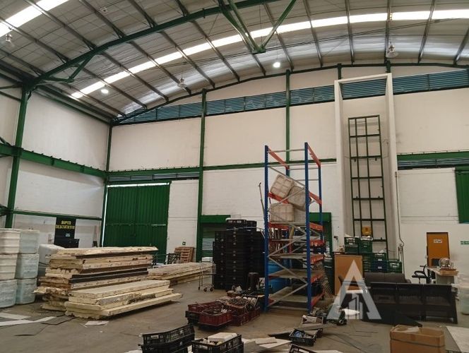 Bodega en arriendo en Colasania, Medellín, 1200 m² · foto 14 de 23