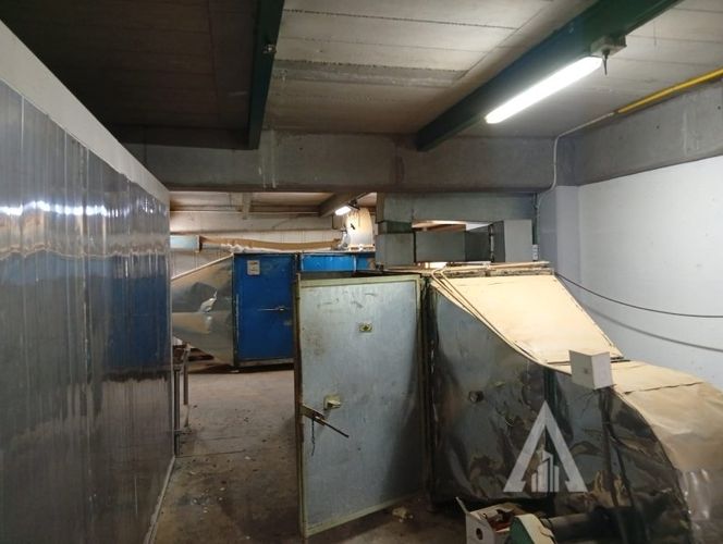 Bodega en arriendo en Colasania, Medellín, 1200 m² · foto 15 de 23