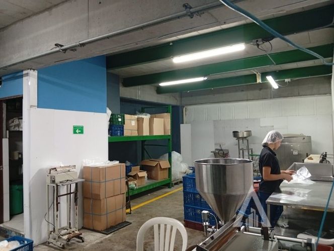 Bodega en arriendo en Colasania, Medellín, 1200 m² · foto 19 de 23