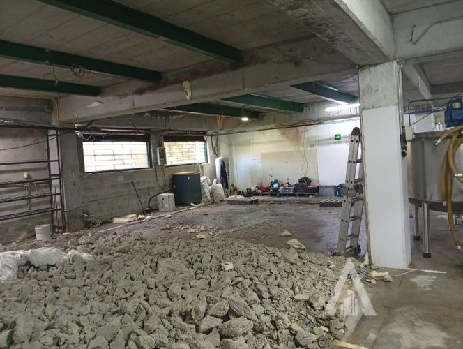 Bodega en arriendo en Colasania, Medellín, 1200 m² · foto 23 de 23